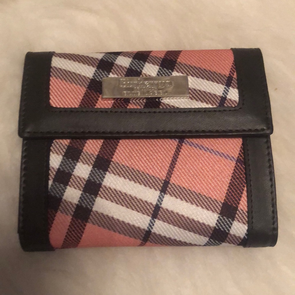 Wallet.  Tri-fold